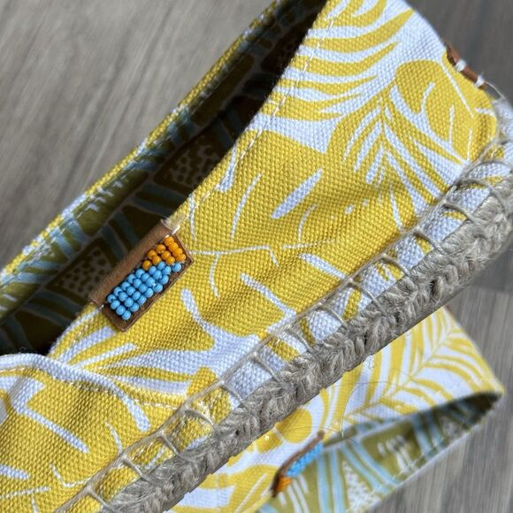 Ubuntu Life Shoes Women 8W Yellow Tropical Espadrille Flat Slip On Canvas - Picture 8 of 14